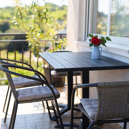 Apartment Lela Đảo Krk Ngoại thất bức ảnh